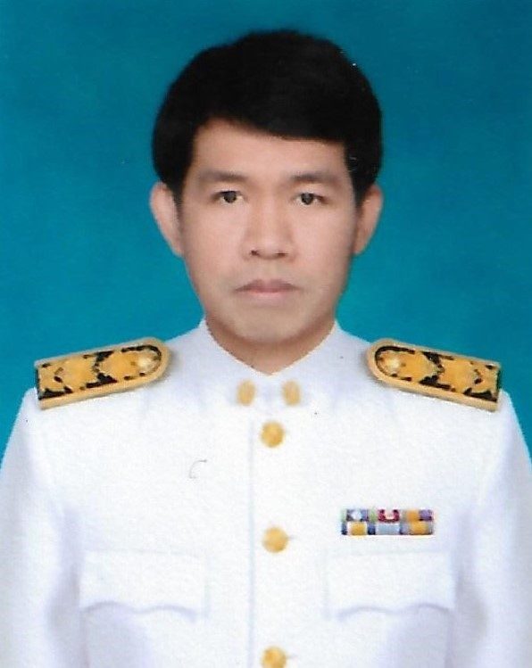 นายอำนาจ อ้อมนอก