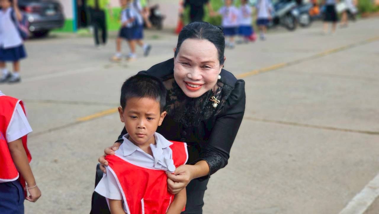 สงบนิ่งถวายความอาลัย